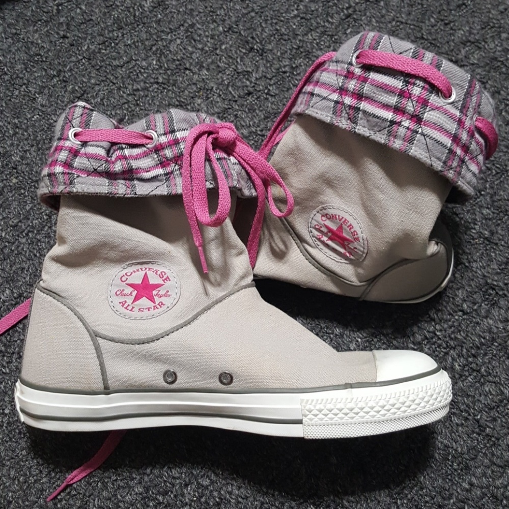 Chuck Taylor's converse